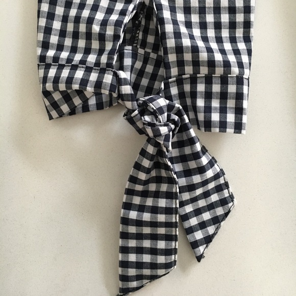 Off-shoulder Gingham Top - Picture 2 of 3